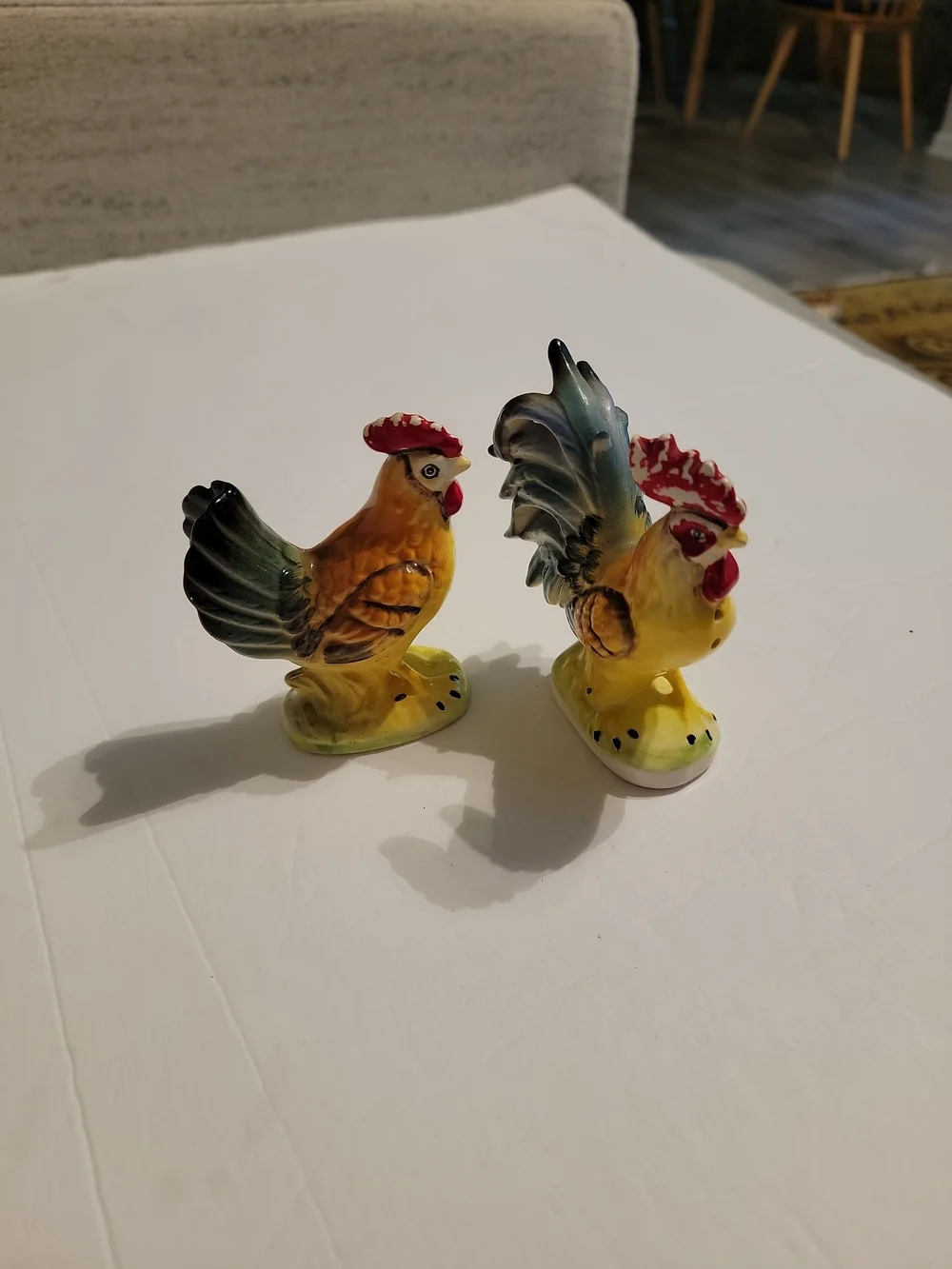 Vintage Set of Rooster and Hen Chicken Salt and Pepper Shakers Made In Japan